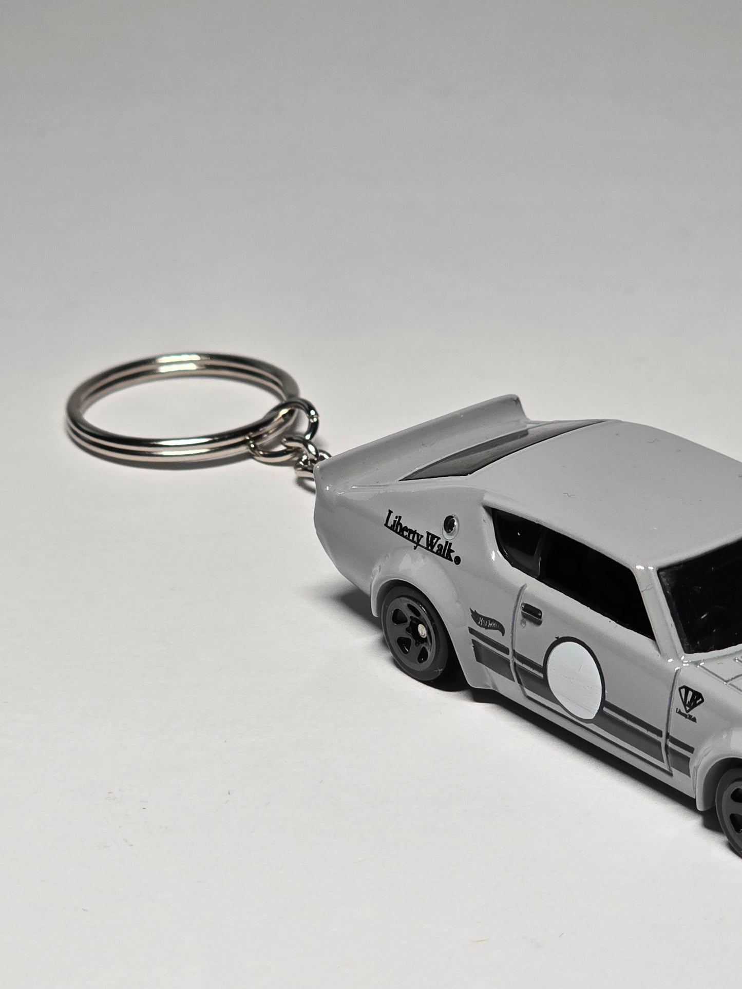 Nissan Skyline 2000GT-R LBWK Keychain