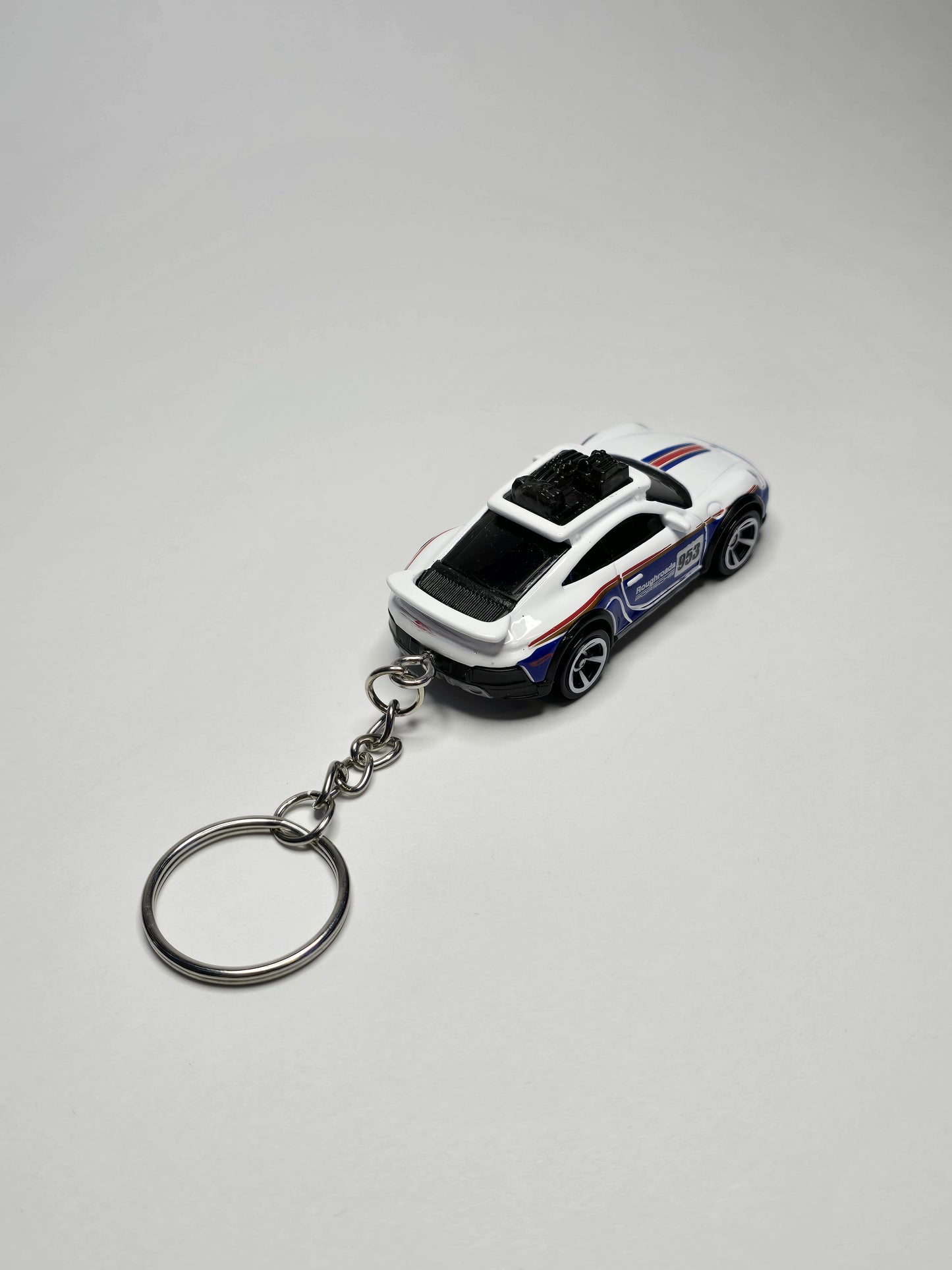 Porsche 911 Rallye Keychain