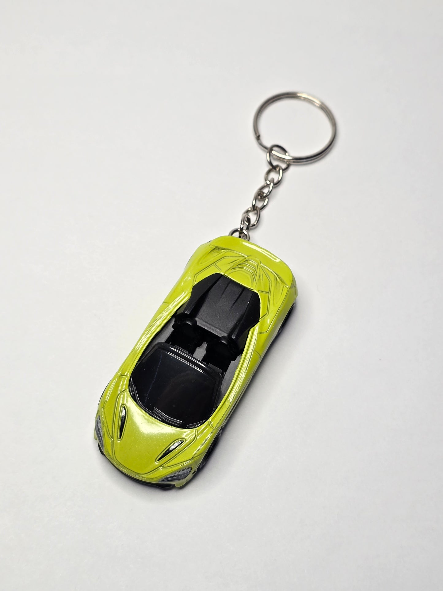 Mclaren 720s Spider Keychain