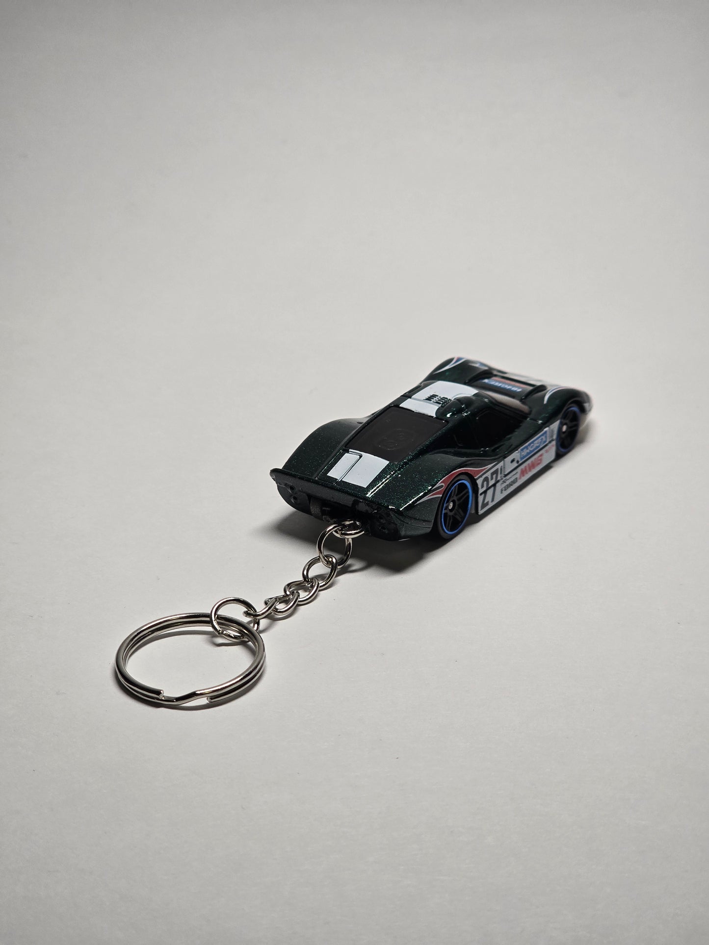 Ford GT40 Mk.IV Keychain