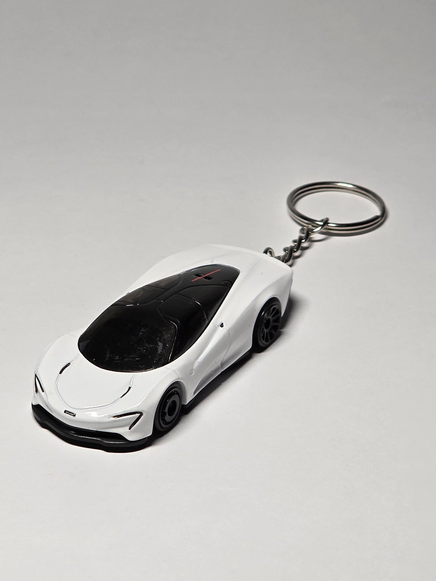 McLaren Speedtail Keychain