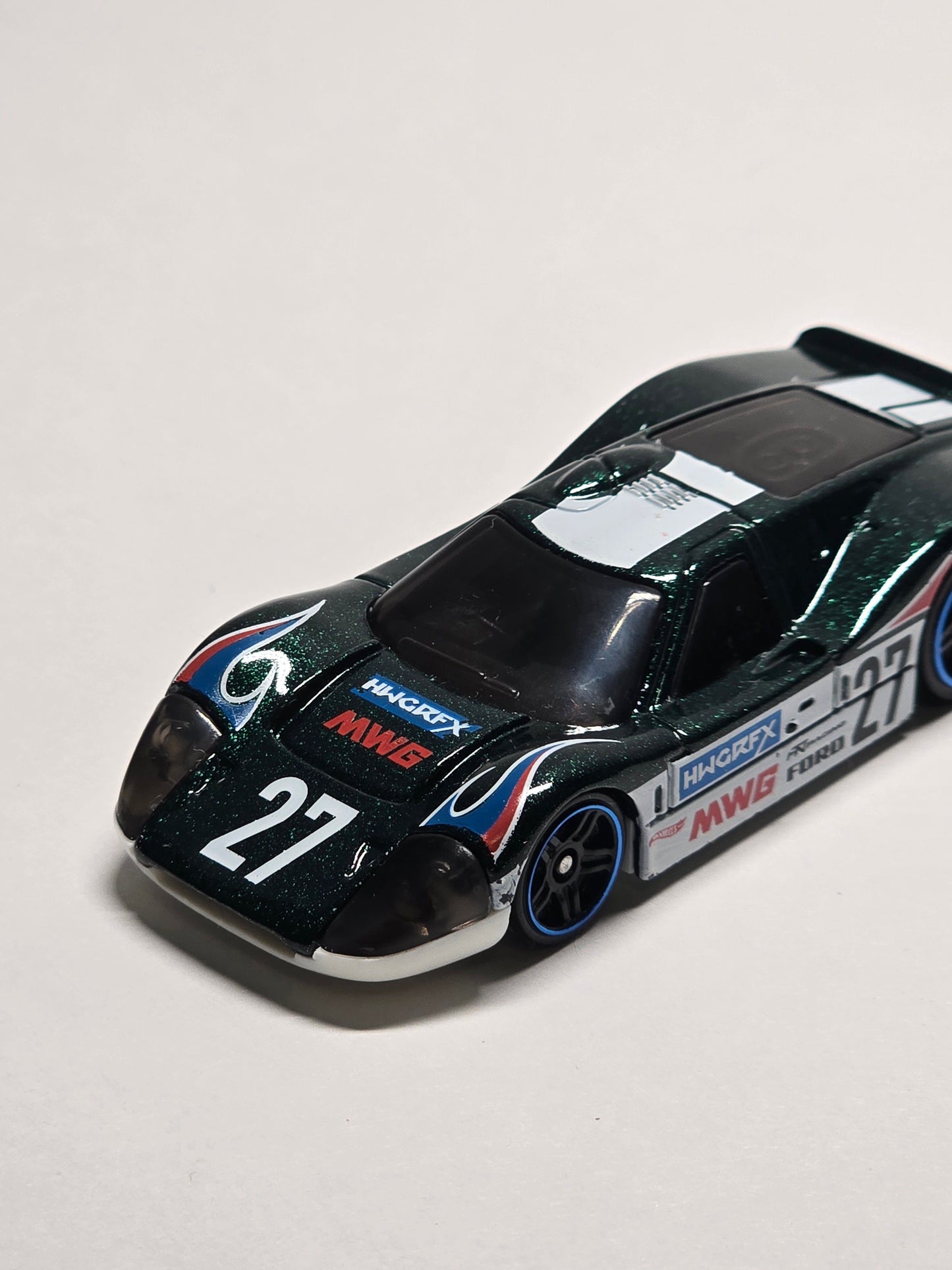 Ford GT40 Mk.IV Keychain