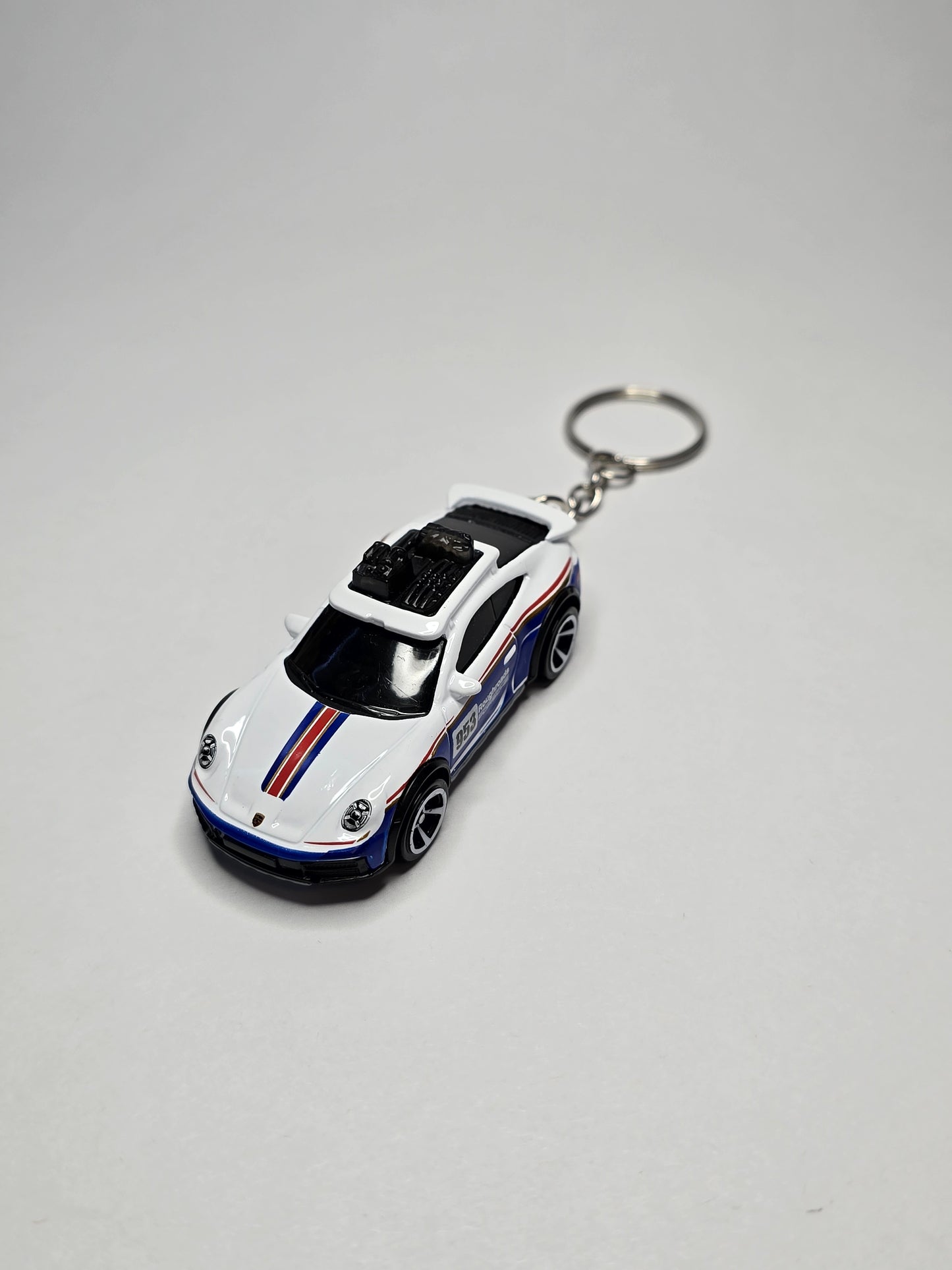 Porsche 911 Rallye Keychain